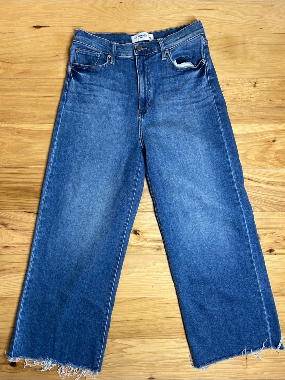 Just Black Denim High Waisted Wide Leg Stretchy Cropped Jeans | Size 30